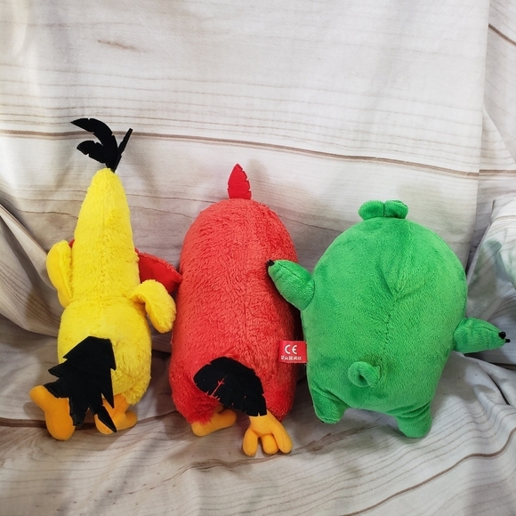 Angry Birds Movie Chuck Red Pig Plush Stuffed Toys Rovio 2019 Set Of 3 - Picture 7 of 14
